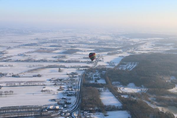 prive-ballonvaart-in-de-winter (5).JPG